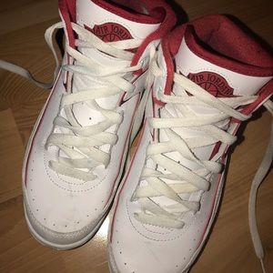 Air Jordan 2 Retro BG